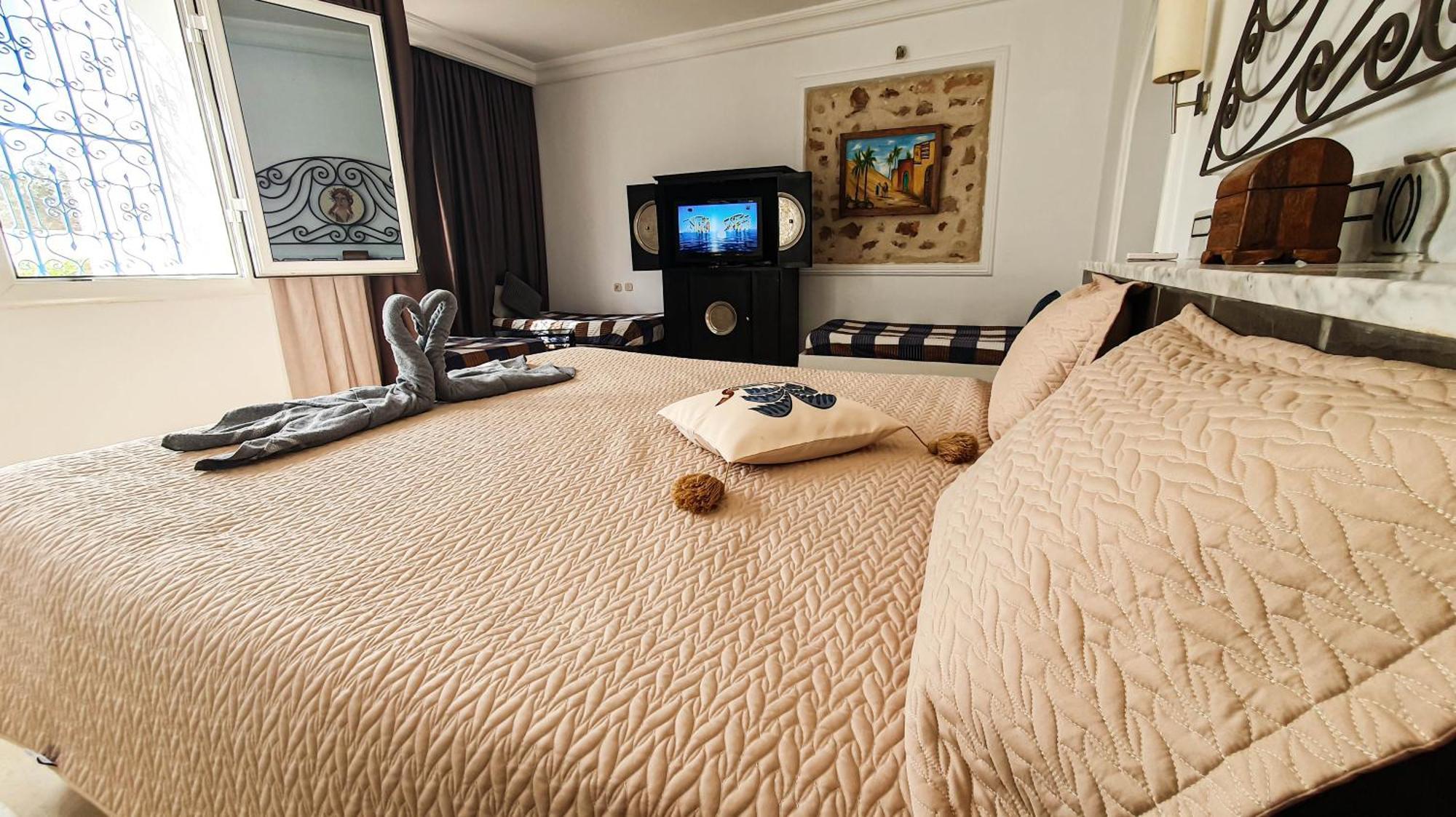 Le Patio De Mezraya Bed & Breakfast Mezraia Ngoại thất bức ảnh
